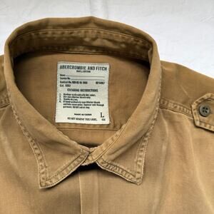 Vintage Abercrombie and Fitch, 100% cotton, military style button up size L